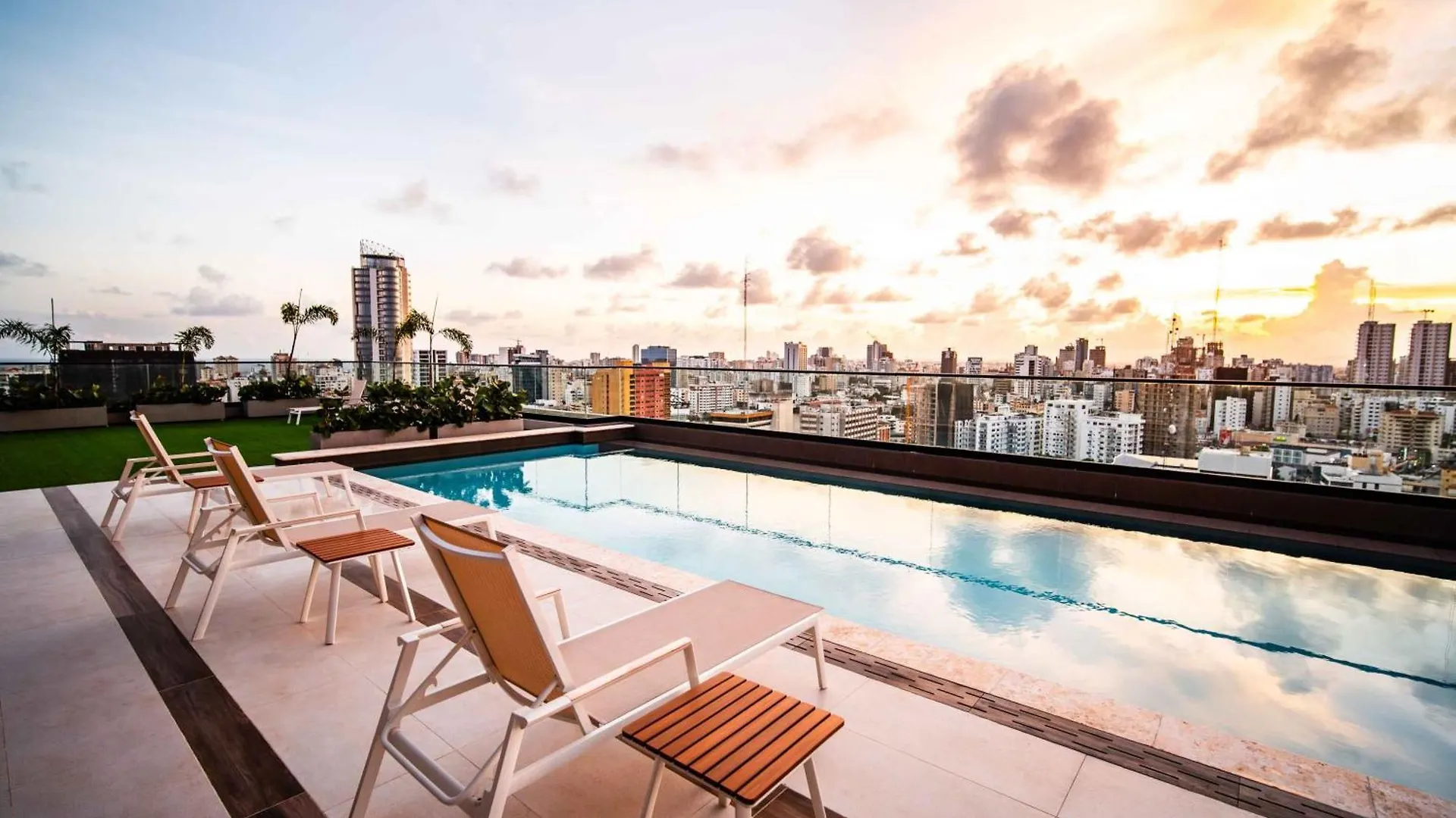 ***** Hotel Aston Rubi City Suites Saint-Domingue République dominicaine
